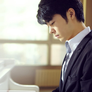 云悠悠爆❌喷水自慰爽
